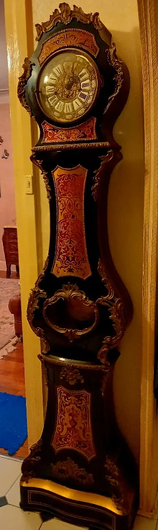 Objet d'art ou de décoration à vendre chez un antiquaire près de Lyon