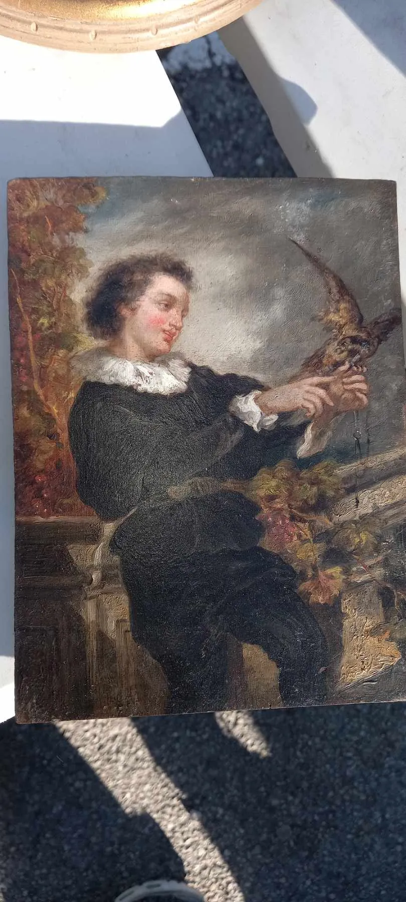 Objet d'art ou de décoration à vendre chez un antiquaire près de Lyon