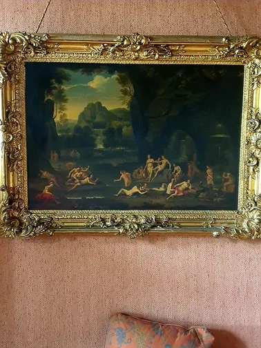 Objet d'art ou de décoration à vendre chez un antiquaire près de Lyon